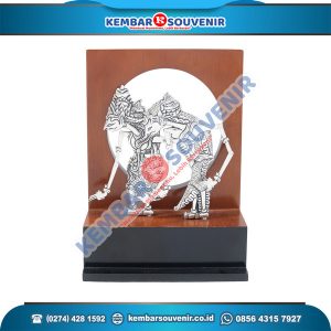 Model Piala Acrylic Berkualitas Harga Murah