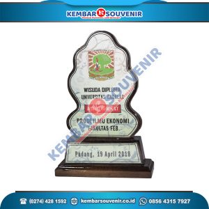 Plakat Trophy Sekolah Tinggi Ilmu Bahasa dan Dakwah Masjid Agung Sunan Ampel Surabaya Jatim