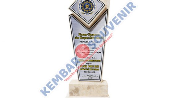 Piala Akrilik DPRD Kota Sukabumi