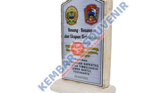 Piala Dari Akrilik Kabupaten Kuantan Singingi