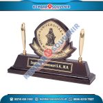 Trophy Akrilik Komite Industri Nasional