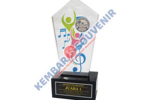 Contoh Piala Dari Akrilik Kabupaten Aceh Tenggara