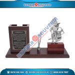 Souvenir Miniatur PT Bumi Benowo Sukses Sejahtera Tbk